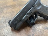 GLOCK G27 Gen 3 Subcompact .40 S&W - 2 of 3