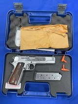 SMITH & WESSON SW1911 E SERIES .45 ACP - 1 of 3