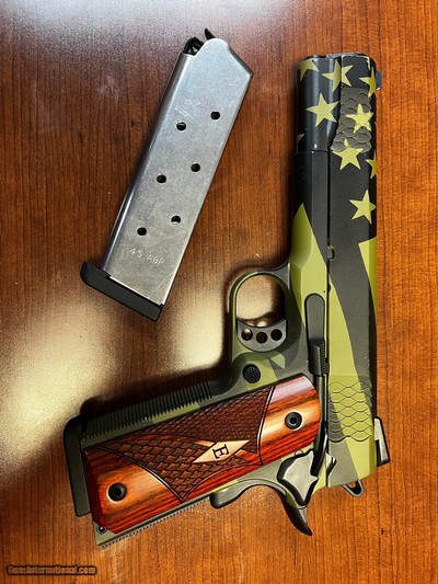 SMITH & WESSON 1911 E SERIES .45 ACP