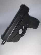 SMITH & WESSON M&P 40 SHIELD .40 S&W - 2 of 3