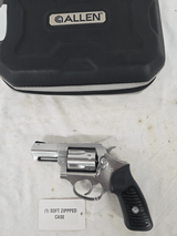 RUGER SP101 Stainless w/Zipped Case .357 MAG - 1 of 3