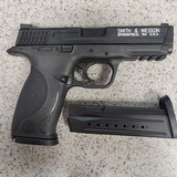SMITH & WESSON M&P9 9MM LUGER (9x19 PARA) - 1 of 2