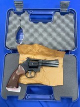 SMITH & WESSON 586 CLASSIC .357 MAG - 1 of 3