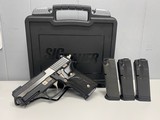 SIG SAUER P229 EQUINOX .40 S&W - 1 of 3