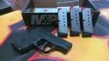 SMITH & WESSON BODYGUARD .380 ACP - 1 of 2