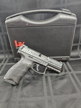 HECKLER & KOCH VP40 .40 S&W - 2 of 3