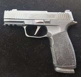 SIG SAUER P365 X 9MM LUGER (9x19 PARA) - 2 of 3