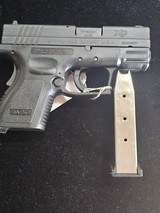 SPRINGFIELD ARMORY XD-40 SUB COMPACT .40 S&W - 1 of 3