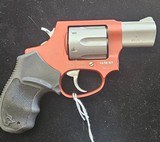 TAURUS Ultra-Lite 856 UL .38 SPL - 2 of 3