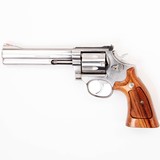 SMITH & WESSON 686 DELUXE .357 MAG