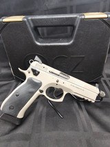 CZ CZ 75 P-01 9MM LUGER (9x19 PARA) - 2 of 3