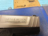 SMITH & WESSON SD40VE .40 S&W - 2 of 3