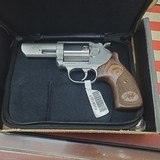 Kimber K6S DASA .357 MAG - 1 of 2