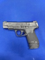 SMITH & WESSON M&P 9 Shield M2.0 Performance Center 9MM LUGER (9x19 PARA) - 2 of 3