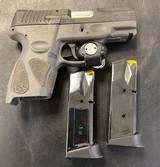 TAURUS G2C 9MM LUGER (9x19 PARA) - 1 of 3