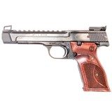 SMITH & WESSON MODEL 41 PERFORMANCE CENTER.22 LR - 1 of 2