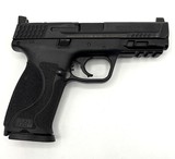 SMITH & WESSON M&P 40 M2.0 .40 S&W - 2 of 3
