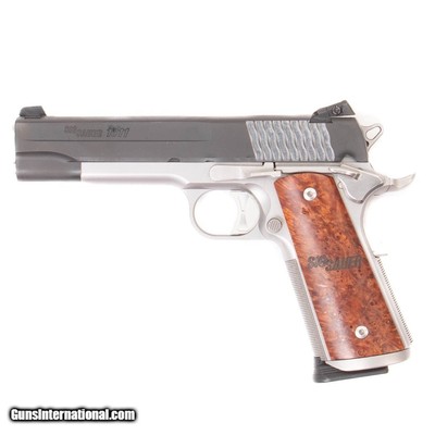 SIG SAUER 1911 STX .45 ACP