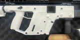 KRISS VECTOR .45 ACP - 3 of 3