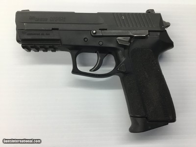 SIG SAUER SP2022 .40 S&W