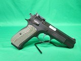 SPRINGFIELD ARMORY P9 .40 S&W - 2 of 3