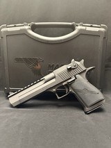 MAGNUM RESEARCH DESERT EAGLE .50 AE - 2 of 3