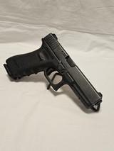 GLOCK 22 .40 S&W - 1 of 3