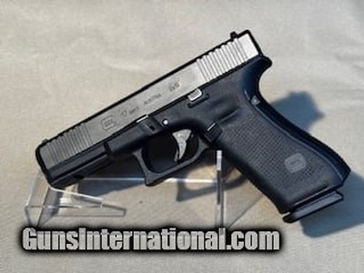 GLOCK 17 GEN 5 9MM LUGER (9X19 PARA)