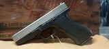 GLOCK 22 .40 S&W - 1 of 3