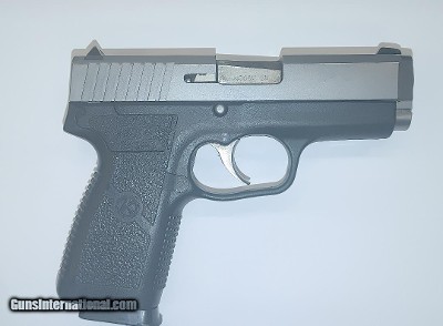 KAHR ARMS CW40 .40 S&W