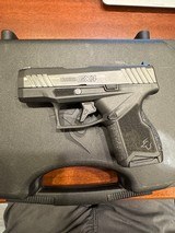 Taurus GX4 9MM LUGER (9X19 PARA) - 2 of 3