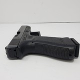 GLOCK 22 .40 CALIBER - 2 of 3