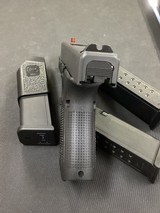 GLOCK G19 GEN 4 9MM LUGER (9X19 PARA) - 2 of 3