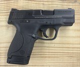 SMITH & WESSON M&P 9 SHIELD 9MM LUGER (9x19 PARA) - 1 of 3