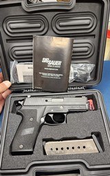SIG SAUER P220 CARRY .45 ACP - 1 of 3