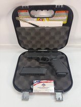 GLOCK G17 GEN 4 9MM LUGER (9x19 PARA) - 1 of 3
