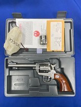 RUGER SINGLE-SIX .22 LR/.22 WMR