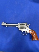 RUGER SINGLE-SIX .22 LR/.22 WMR - 2 of 3