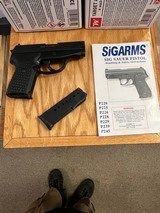 SIG SAUER P239 9MM LUGER (9x19 PARA) - 1 of 3
