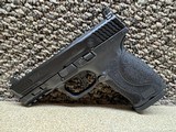 Smith & Wesson M&P M2.0 Optic Ready 10MM - 2 of 3