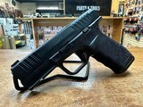 SPRINGFIELD ARMORY HELLCAT PRO 9MM LUGER (9x19 PARA) - 1 of 3