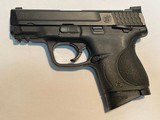 SMITH & WESSON M&P 40C .40 S&W - 1 of 2
