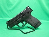 SMITH & WESSON M&P40 SHIELD M2.0 PERFORMANCE CENTER .40 S&W - 2 of 3