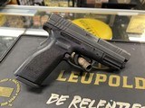 SPRINGFIELD ARMORY XD-4 SERVICE ESSENTIAL PACKAGE CA COMPLIANT .40 S&W - 2 of 3