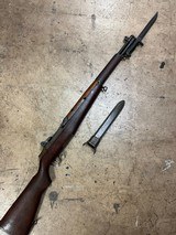 WINCHESTER M1 Garand
.30-06 SPRG - 1 of 3