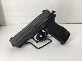 SIG SAUER SP2022 9MM LUGER (9x19 PARA) - 1 of 2