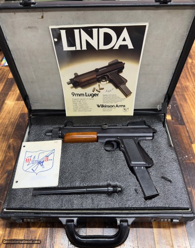 WILKINSON ARMS LINDA W/2 BARRELS & BRIEFCASE! 9MM LUGER (9x19 PARA)
