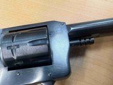 H&R 929 .22 LR - 3 of 3