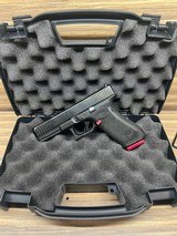 GLOCK G17 GEN 5 M.O.S. 9MM LUGER (9x19 PARA) - 1 of 3