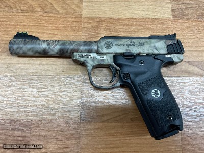 SMITH & WESSON SW22 VICTORY KRYPTEK .22 LR